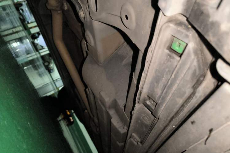 Used GAC Trumpchi M8 2023 Zongshi Series Dual-Motor YuZun Edition Chassis Front Left