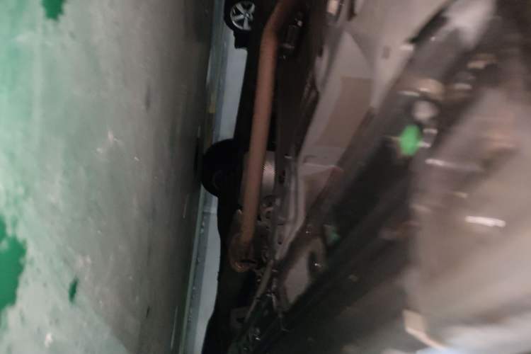 Used GAC Trumpchi M8 2023 Zongshi Series 400T Ultimate Edition Chassis Front Left