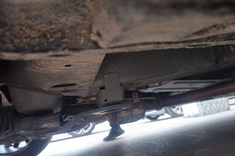 Used GAC Trumpchi M8 2023 Lingxiu Series 390T Prestige Edition Chassis Front Left