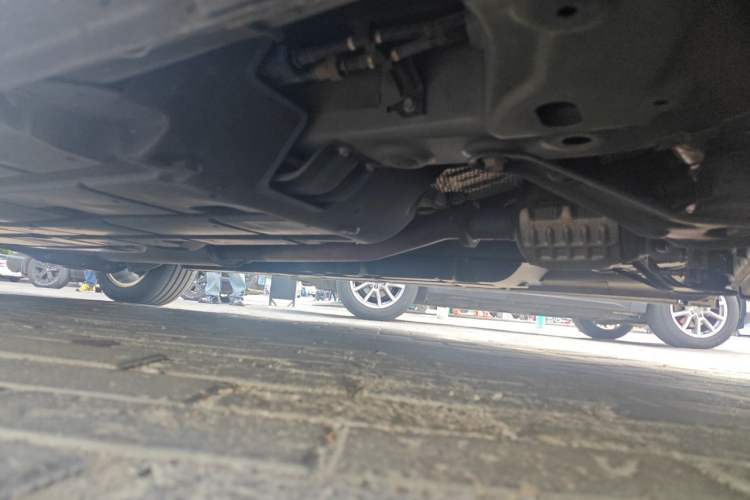 Used GAC Trumpchi M8 2023 Zongshi Series Dual-Motor YuZun Edition Chassis Front Right