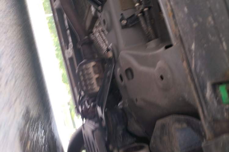 Used GAC Trumpchi M8 2023 Zongshi Series 400T Ultimate Edition Chassis Front Right