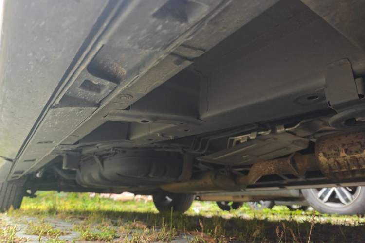 Used GAC Trumpchi M8 2023 Lingxiu Series 390T Prestige Edition Chassis Front Right