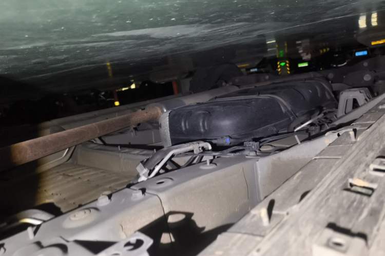 Used GAC Trumpchi M8 2023 Zongshi Series 400T Ultimate Edition Chassis Front Right