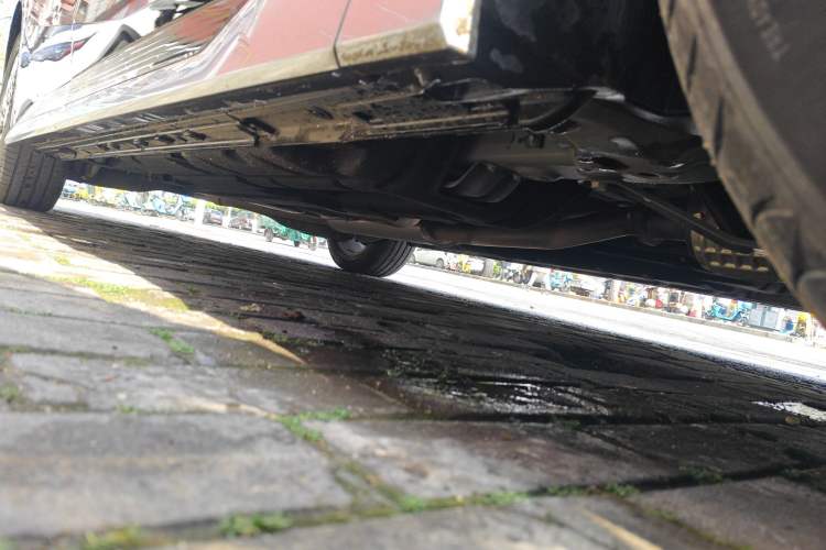 Used GAC Trumpchi M8 2023 Zongshi Series 400T Flagship Edition Chassis Front Right