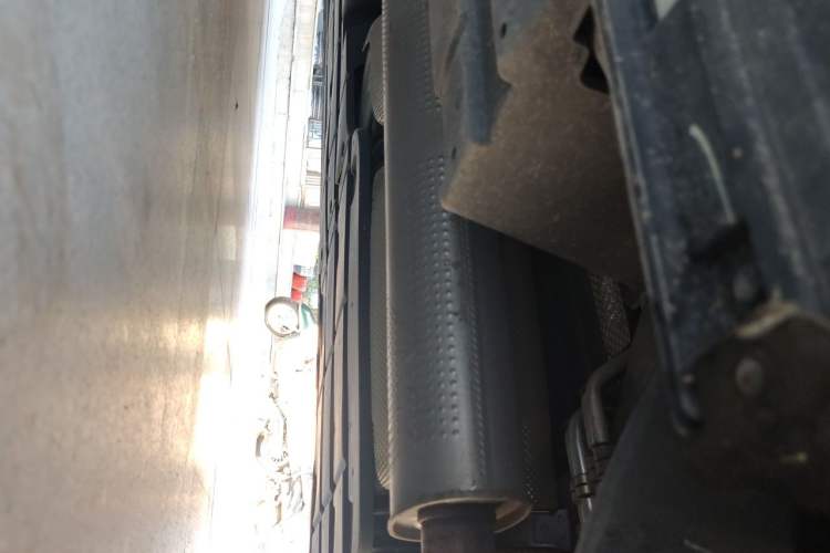 Used GAC Trumpchi M8 2023 Zongshi Series 400T Flagship Edition Chassis Front Right