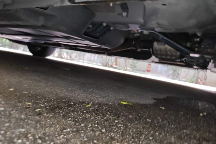 Used GAC Trumpchi M8 2023 Zongshi Series Dual-Motor YuZun Edition Chassis Front Right