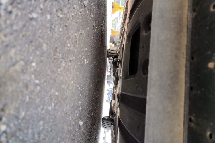 Used GAC Trumpchi M8 2023 Zongshi Series Dual-Motor Supreme Edition Chassis Front