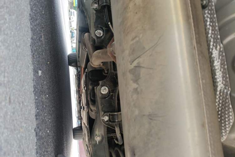 Used GAC Trumpchi M8 2023 Zongshi Series Dual-Motor YuZun Edition Chassis Rear