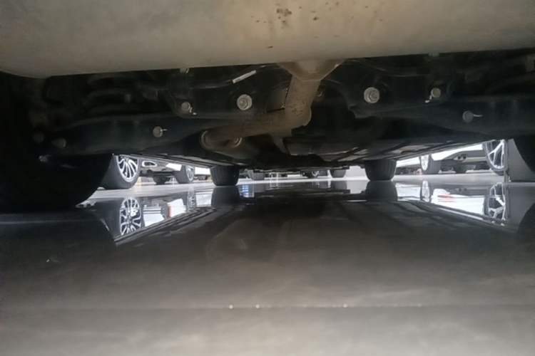 Used GAC Trumpchi M8 2023 Zongshi Series 400T Flagship Edition Chassis Rear