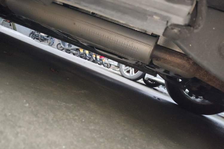 Used GAC Trumpchi M8 2023 Zongshi Series 400T Ultimate Edition Chassis Rear Left