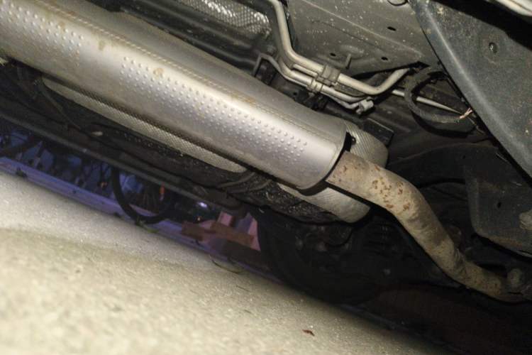 Used GAC Trumpchi M8 2023 Zongshi Series Dual-Motor Supreme Edition Chassis Rear Left