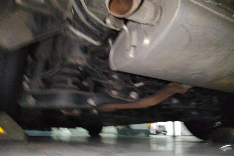 Used GAC Trumpchi M8 2023 Zongshi Series 400T Flagship Edition Chassis Rear Left