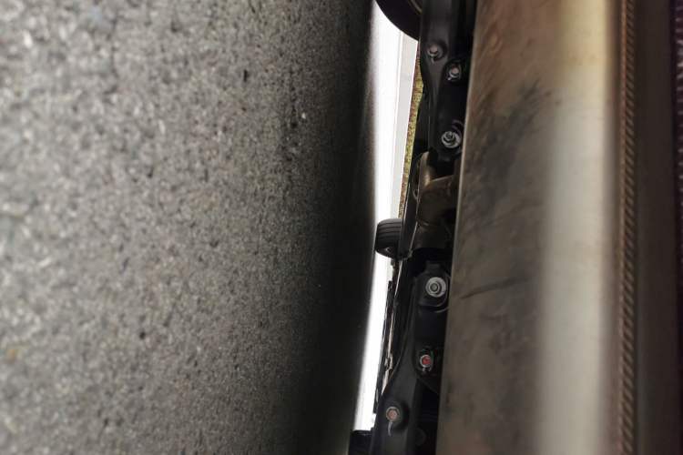 Used GAC Trumpchi M8 2023 Zongshi Series Dual-Motor Flagship Edition Chassis Rear Left