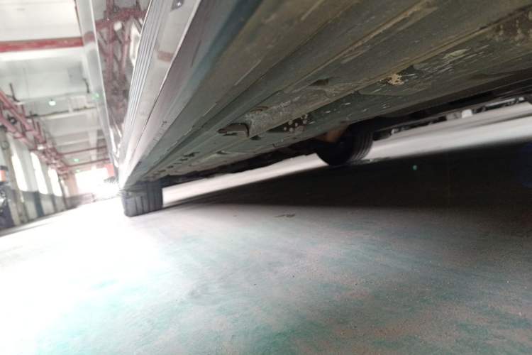 Used GAC Trumpchi M8 2023 Zongshi Series Dual-Motor Flagship Edition Chassis Rear Left