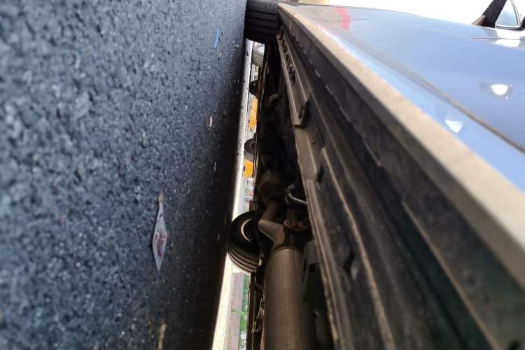 Used GAC Trumpchi M8 2023 Zongshi Series Dual-Motor Supreme Edition Chassis Rear Left
