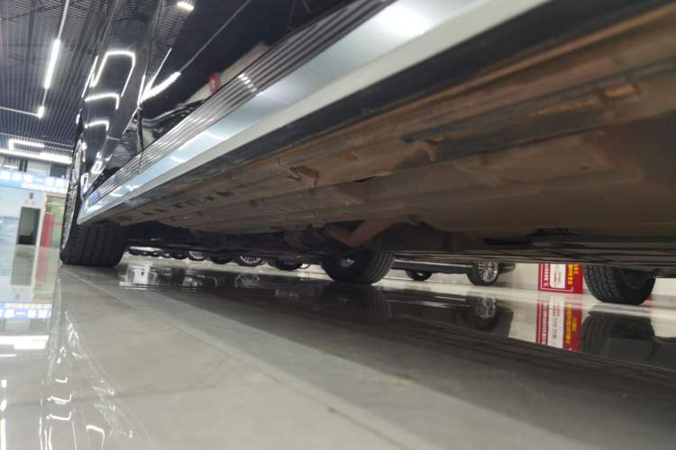 Used GAC Trumpchi M8 2023 Zongshi Series 400T Ultimate Edition Chassis Rear Left