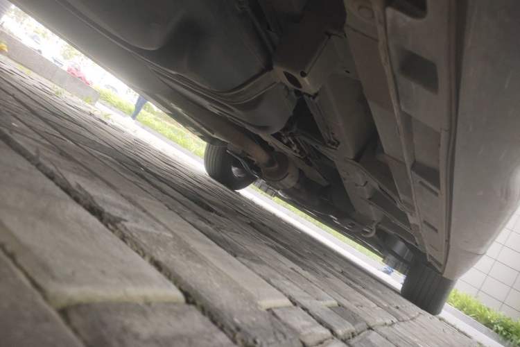 Used GAC Trumpchi M8 2023 Lingxiu Series 390T Deluxe Edition Chassis Rear Right