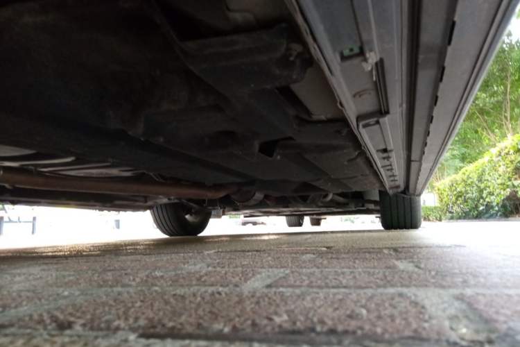 Used GAC Trumpchi M8 2023 Zongshi Series 400T Flagship Edition Chassis Rear Right