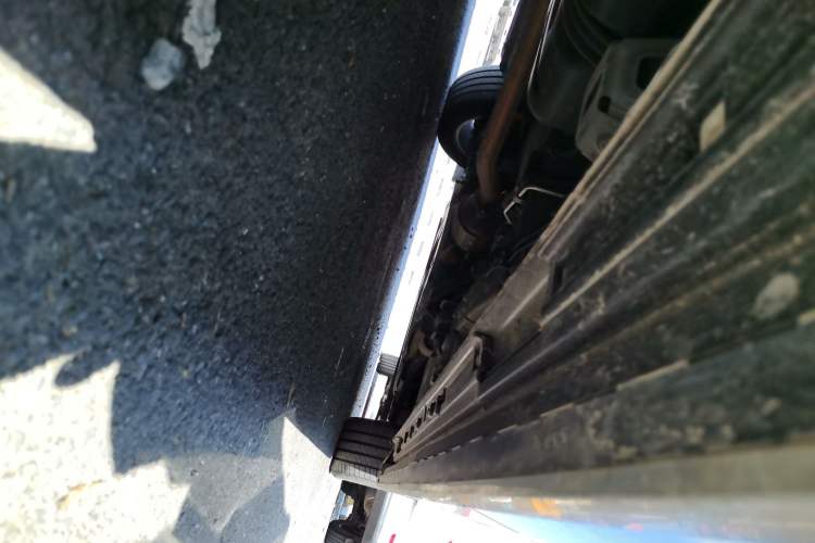 Used GAC Trumpchi M8 2023 Zongshi Series Dual-Motor Supreme Edition Chassis Rear Right