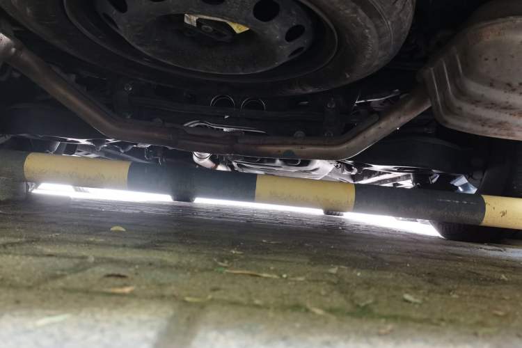 Used GAC Trumpchi M8 2023 Lingxiu Series 390T Ultimate Edition Chassis Rear