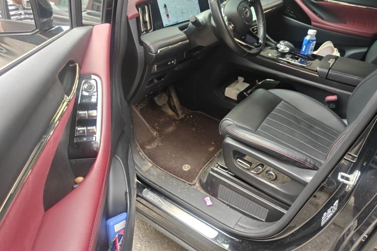 Used GAC Trumpchi M8 2023 Zongshi Series Dual-Motor Flagship Edition Driver Seat