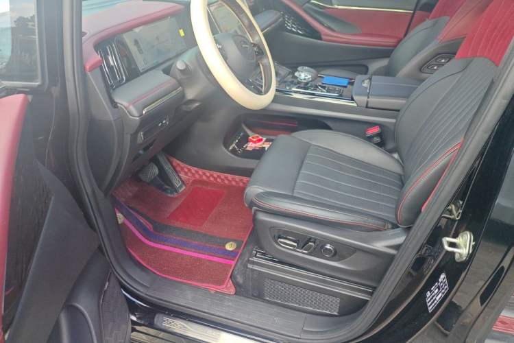 Used GAC Trumpchi M8 2023 Zongshi Series Dual-Motor YuZun Edition Driver Seat
