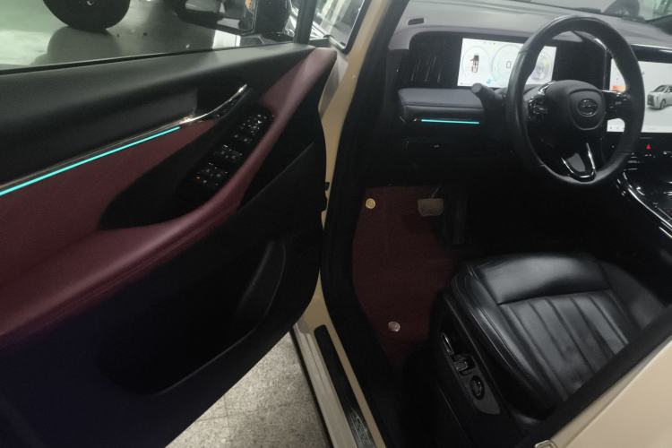 Used GAC Trumpchi M8 2023 Zongshi Series 400T Flagship Edition Driver Seat