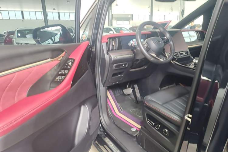 Used GAC Trumpchi M8 2023 Zongshi Series 400T Ultimate Edition Driver Seat