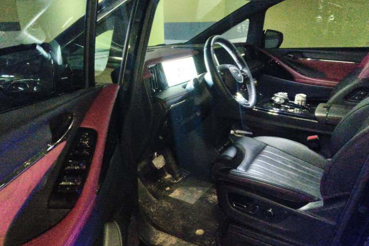 Used GAC Trumpchi M8 2023 Zongshi Series 400T Flagship Edition Driver Seat