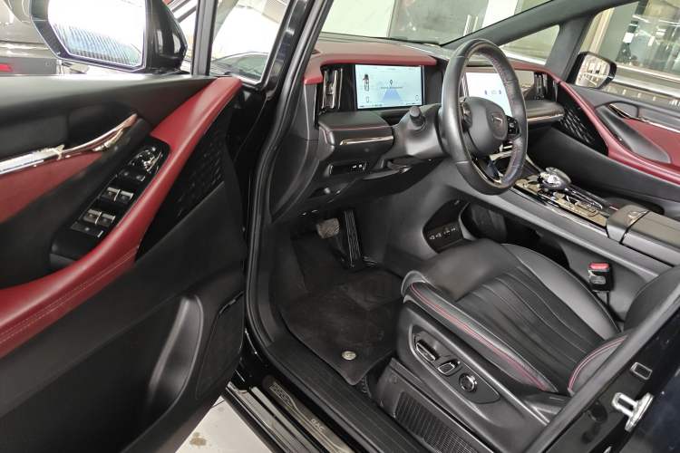 Used GAC Trumpchi M8 2023 Zongshi Series Dual-Motor YuZun Edition Driver Seat
