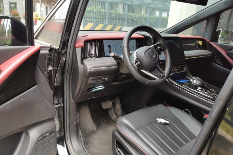 Used GAC Trumpchi M8 2023 Zongshi Series Dual-Motor Flagship Edition Driver Seat