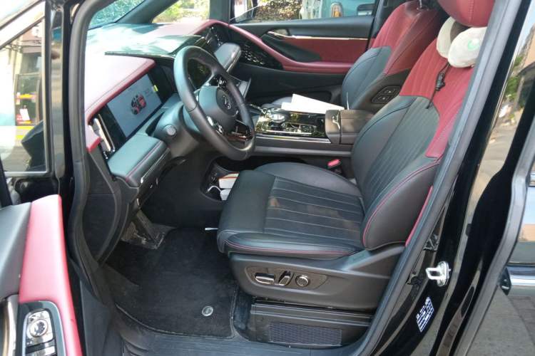 Used GAC Trumpchi M8 2023 Zongshi Series 400T Flagship Edition Driver Seat