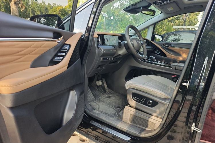 Used GAC Trumpchi M8 2023 Zongshi Series 400T Ultimate Edition Driver Seat