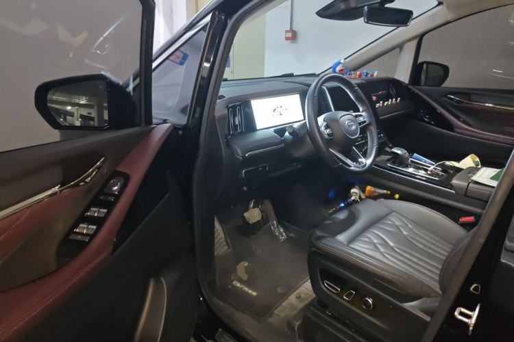 Used GAC Trumpchi M8 2023 Master Series 390T Ultimate Edition Driver Seat