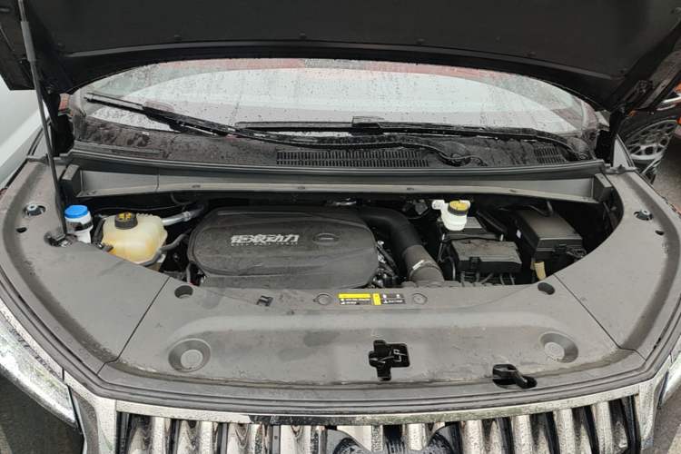 Used GAC Trumpchi M8 2023 Zongshi Series 400T Flagship Edition Engine Bay