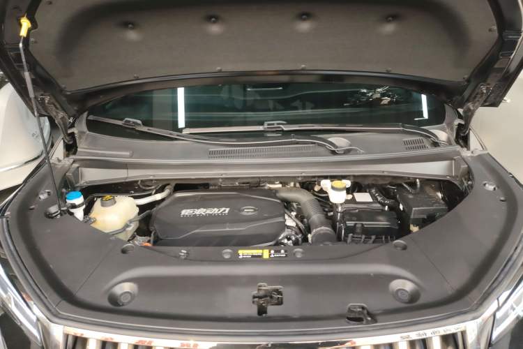 Used GAC Trumpchi M8 2023 Zongshi Series 400T Flagship Edition Engine Bay