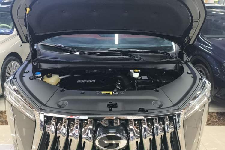 Used GAC Trumpchi M8 2023 Zongshi Series 400T Flagship Edition Engine Bay