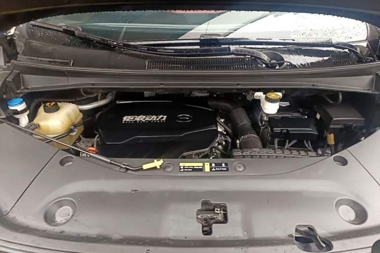 Used GAC Trumpchi M8 2023 Zongshi Series 400T Flagship Edition Engine Bay