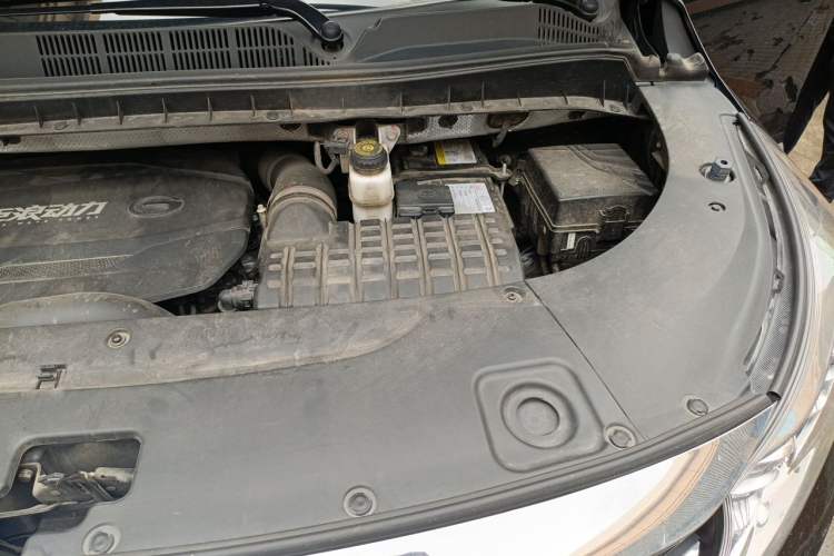 Used GAC Trumpchi M8 2023 Lingxiu Series 390T Prestige Edition Engine Bay Left
