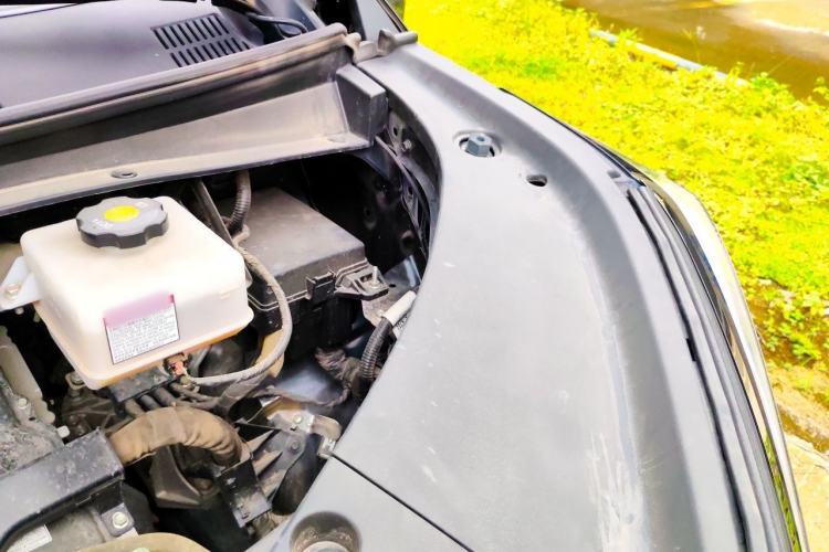 Used GAC Trumpchi M8 2023 Zongshi Series Dual-Motor Flagship Edition Engine Bay Left