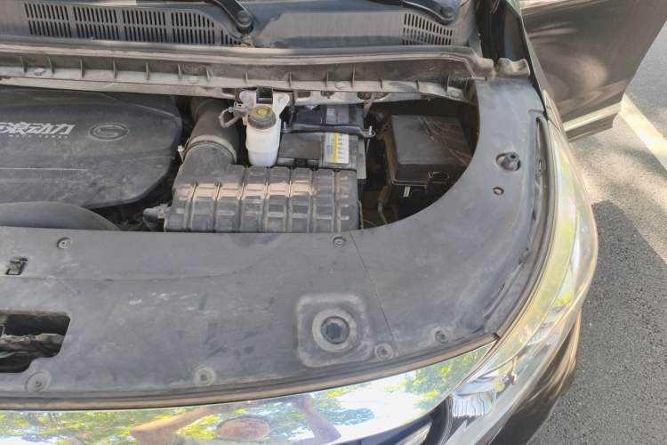 Used GAC Trumpchi M8 2023 Lingxiu Series 390T Prestige Edition Engine Bay Left