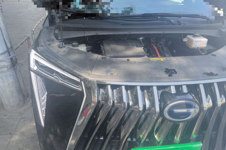Used GAC Trumpchi M8 2023 Zongshi Series Dual-Motor YuZun Edition Engine Bay Right