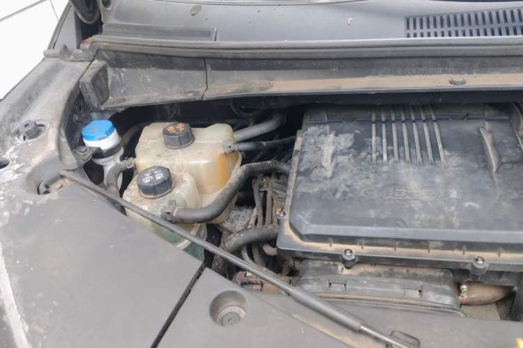 Used GAC Trumpchi M8 2023 Zongshi Series Dual-Motor Flagship Edition Engine Bay Right