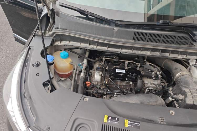 Used GAC Trumpchi M8 2023 Lingxiu Series 390T Deluxe Edition Engine Bay Right