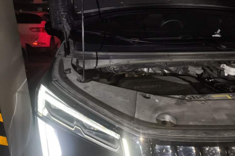 Used GAC Trumpchi M8 2023 Zongshi Series 400T Ultimate Edition Engine Bay Right