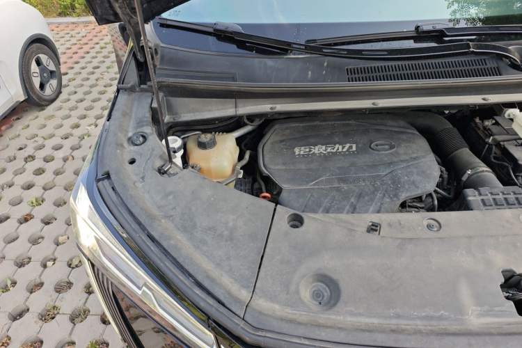 Used GAC Trumpchi M8 2023 Zongshi Series 400T Ultimate Edition Engine Bay Right
