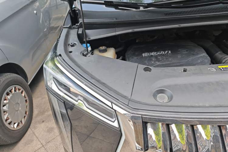 Used GAC Trumpchi M8 2023 Zongshi Series 400T Flagship Edition Engine Bay Right
