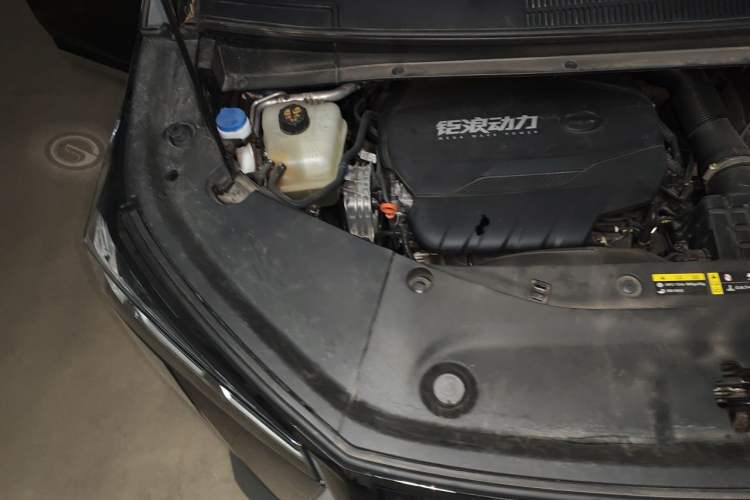 Used GAC Trumpchi M8 2023 Zongshi Series 400T Flagship Edition Engine Bay Right