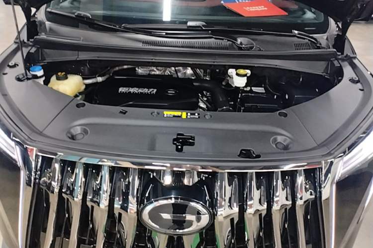 Used GAC Trumpchi M8 2023 Zongshi Series 400T Flagship Edition Engine Bay
