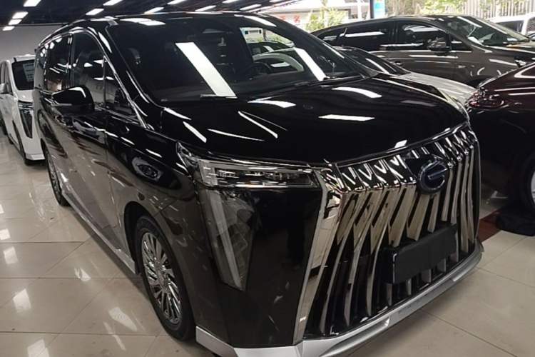 Used GAC Trumpchi M8 2023 Zongshi Series Dual-Motor YuZun Edition Exterior 1